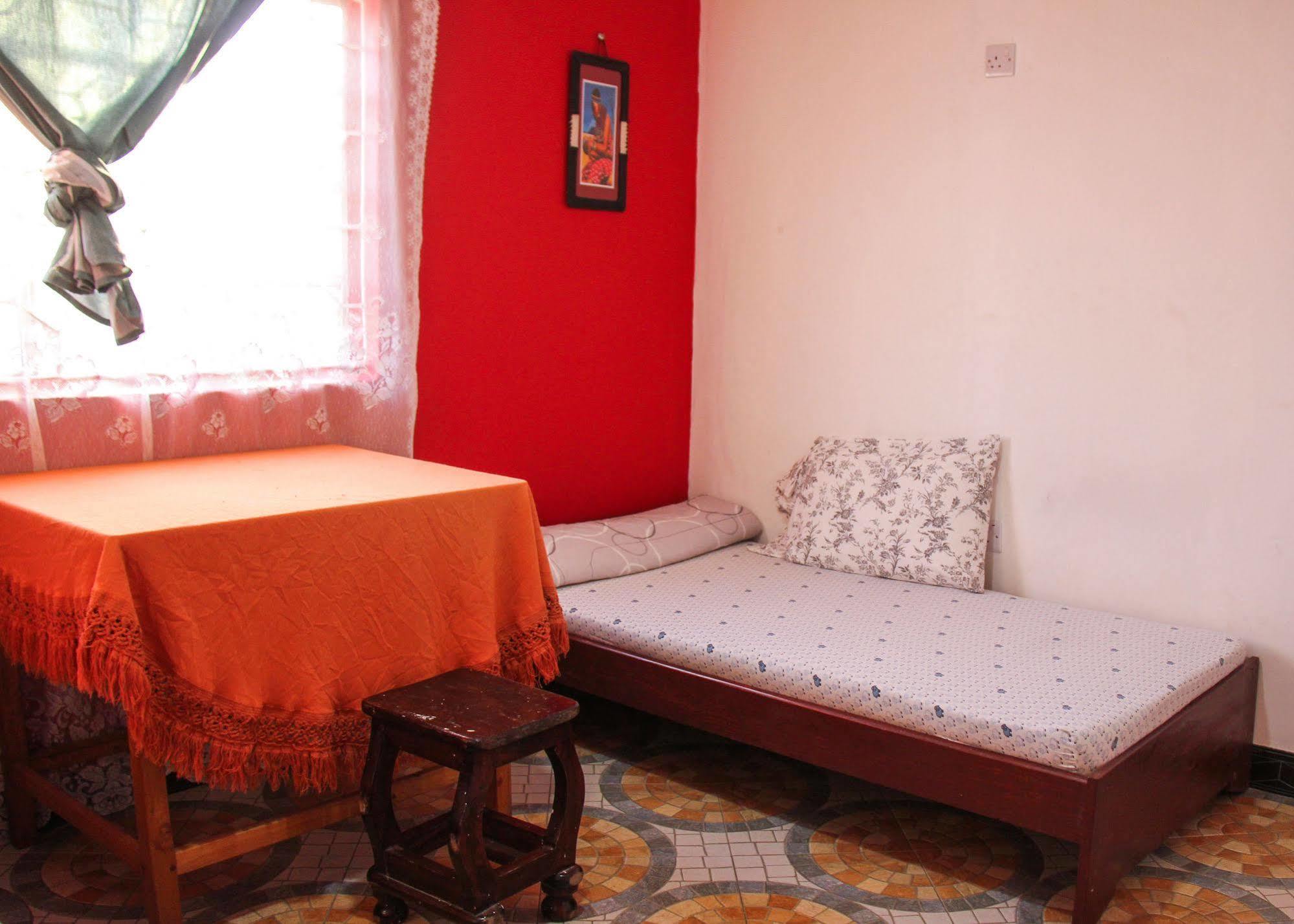 White House Of Tanzania Hostel Arusha Exterior foto